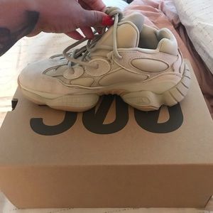 Yeezy Boost 500